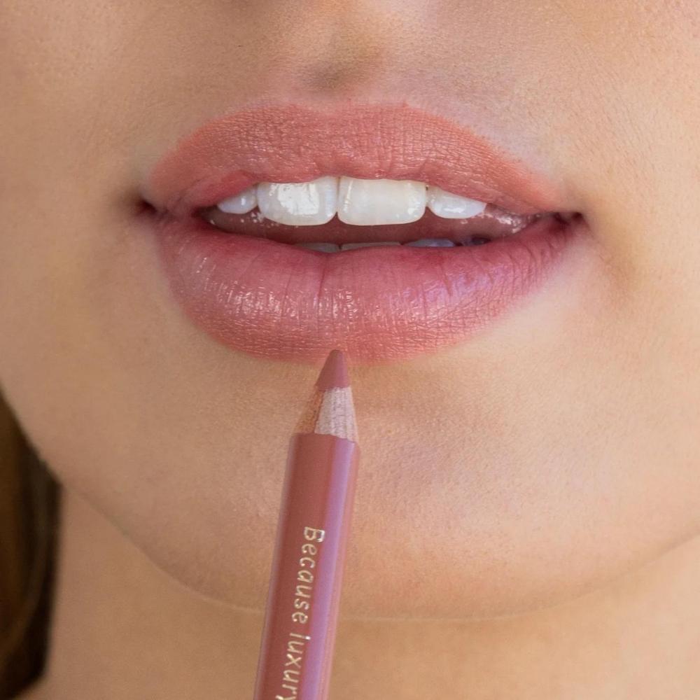 Lip Liner 01 Perfect Nude 