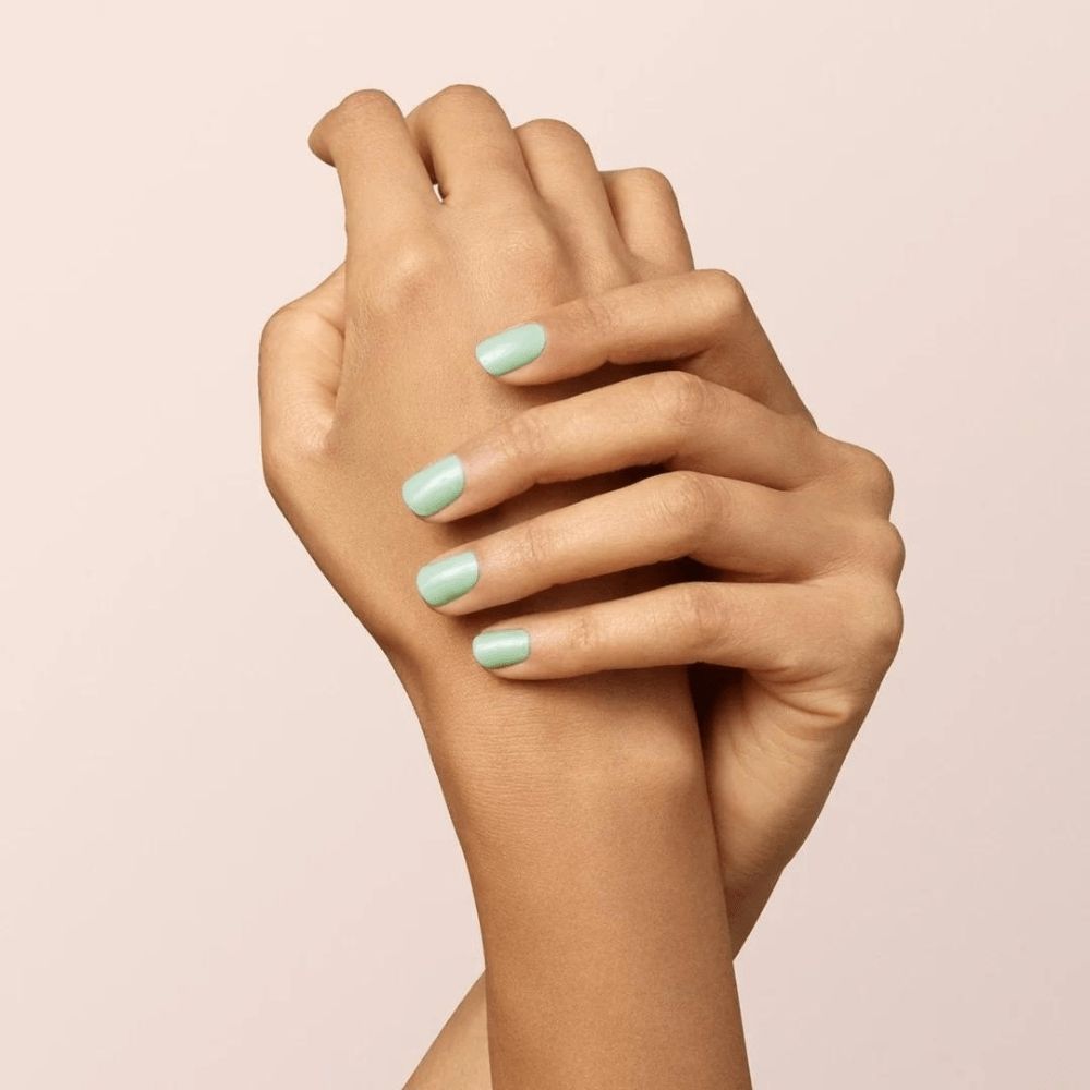 Green Nail Polish Mint